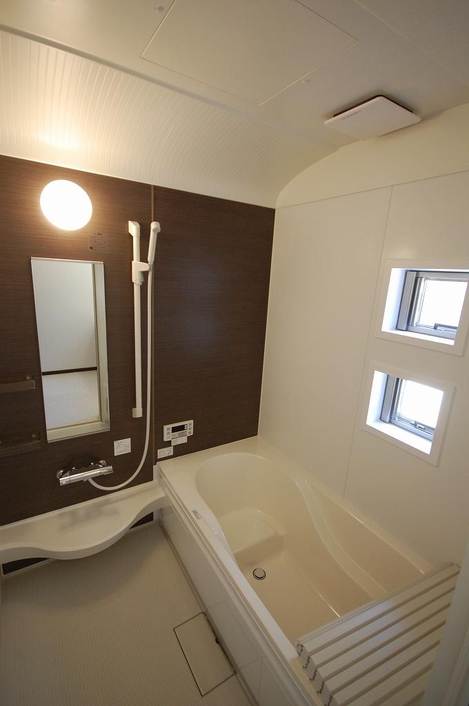 Bathroom. Room (August 2013) Shooting