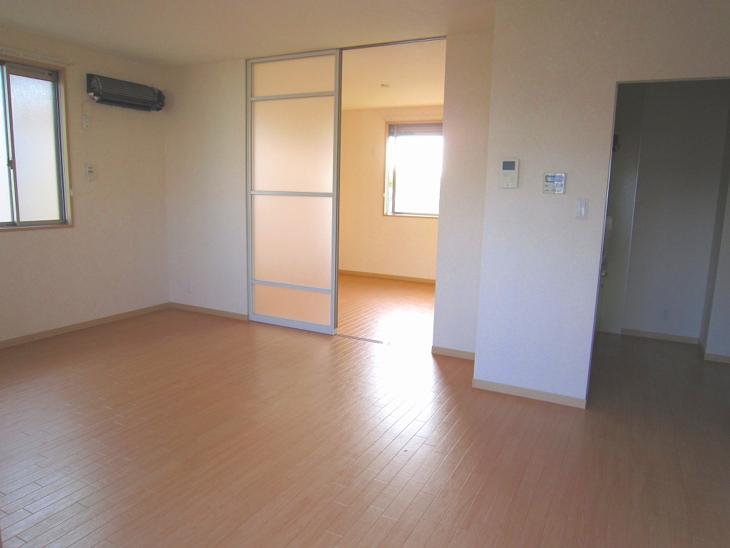Living and room