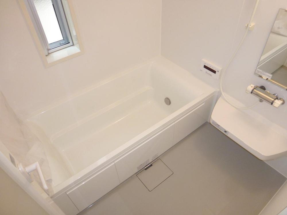 Bathroom. Indoor (June 2013) Shooting