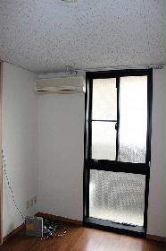 Living and room. Room (1)