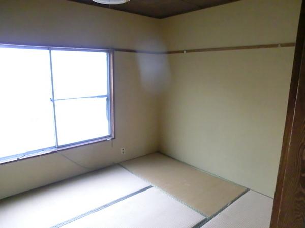 Living and room. Japanese-style room 6 quires