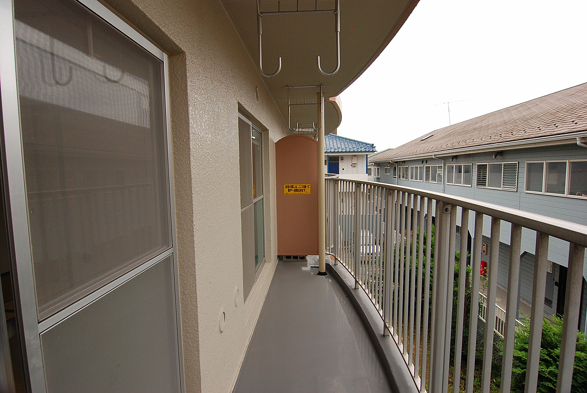 Balcony. Reference photograph The photograph is a second-floor balcony