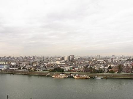 View photos from the dwelling unit. View from the site (December 2013) Shooting