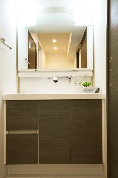 Other introspection. Indoor (11 May 2013) Shooting