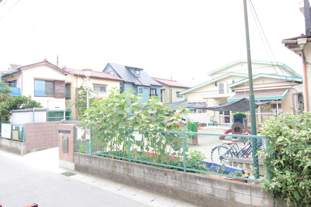 kindergarten ・ Nursery. Owada to nursery school 170m 3-minute walk. Children are safe because once again close.