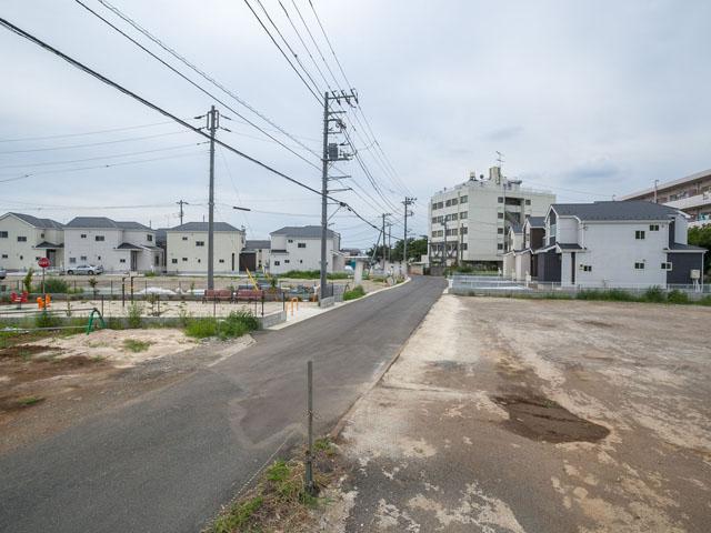 Local photos, including front road