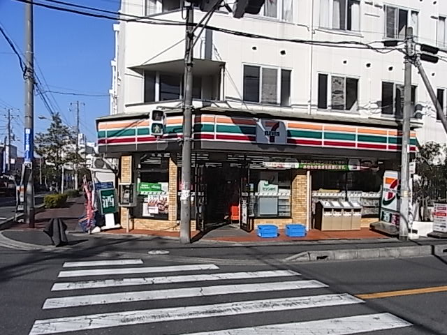 Convenience store. Seven-Eleven Ichikawa Gyotoku store up (convenience store) 488m