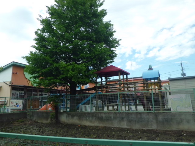 kindergarten ・ Nursery. Farm nursery school (kindergarten ・ 155m to the nursery)