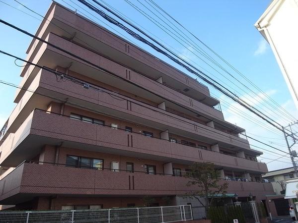 Local appearance photo. This apartment with private garden