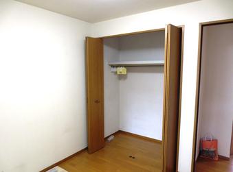 Receipt. First floor Western-style closet