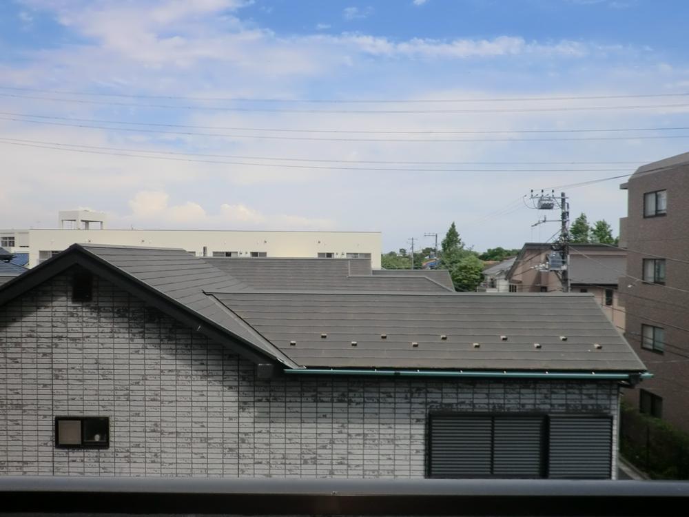 View photos from the dwelling unit