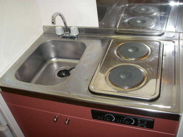 Kitchen. Two-burner stove