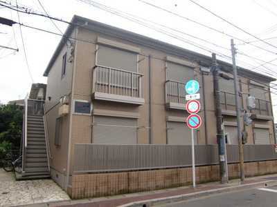 Building appearance. It is a beautiful apartment of Sekisui House construction. 