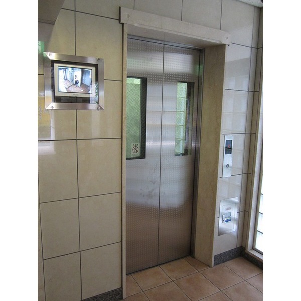 Other common areas. Elevator