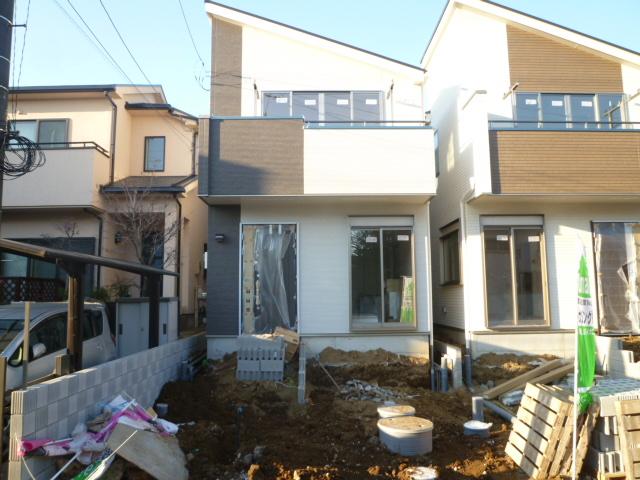 Local appearance photo. 1 Building site (December 2013) Shooting