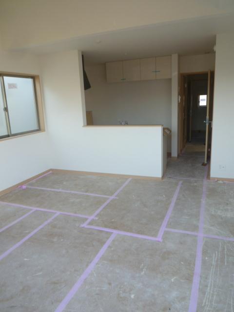 Living. Building 2