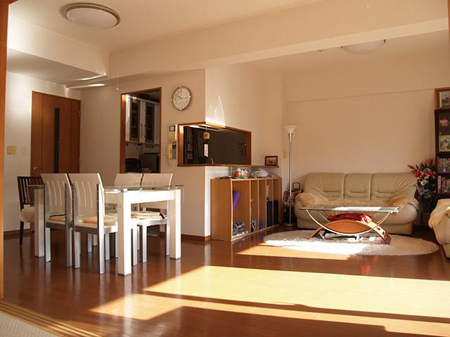 Living. With a living floor heating