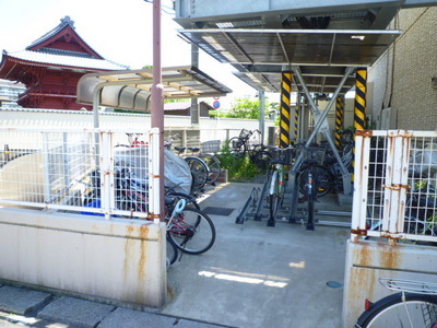 Other common areas. Bicycle-parking space