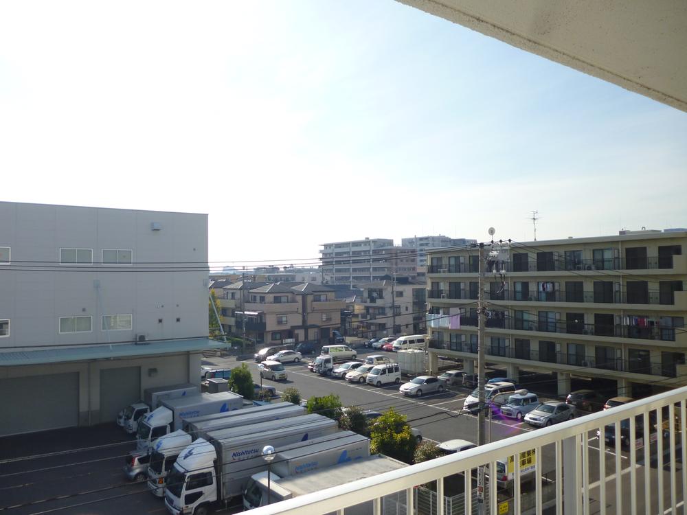 View photos from the dwelling unit