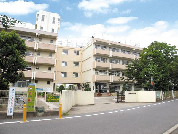 Primary school. 340m until Ichikawa City north Elementary School