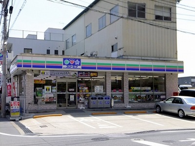 Convenience store. Three F 530m until Ichikawa Tajiri store (convenience store)