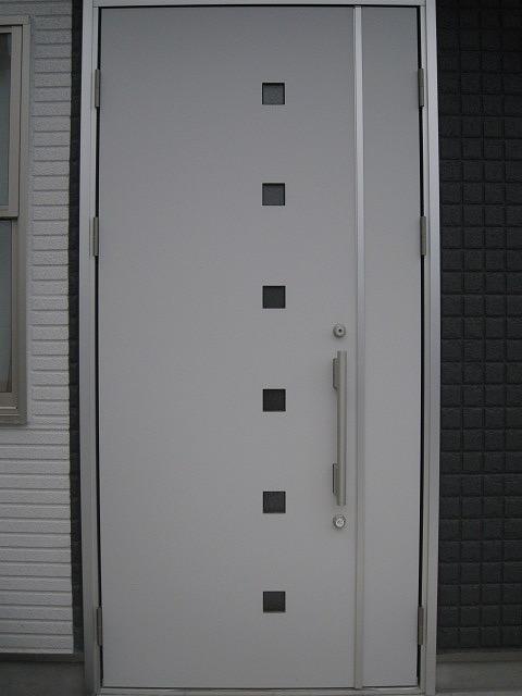 Other. Entrance door
