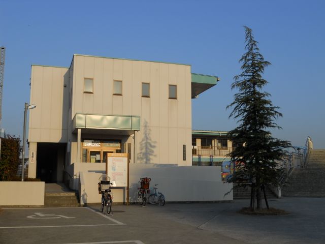 kindergarten ・ Nursery. Myoden nursery school (kindergarten ・ 1200m to the nursery)