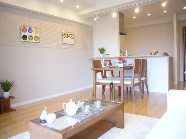 Living. living ・ Dining (about 10.6 Pledge)