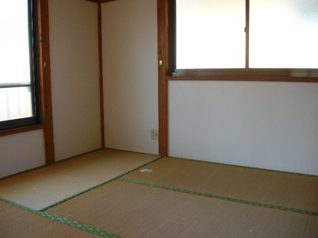 Other room space. Second floor north side Japanese-style room