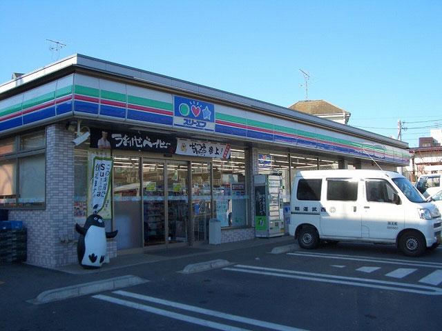 Convenience store. Until the Three F 160m