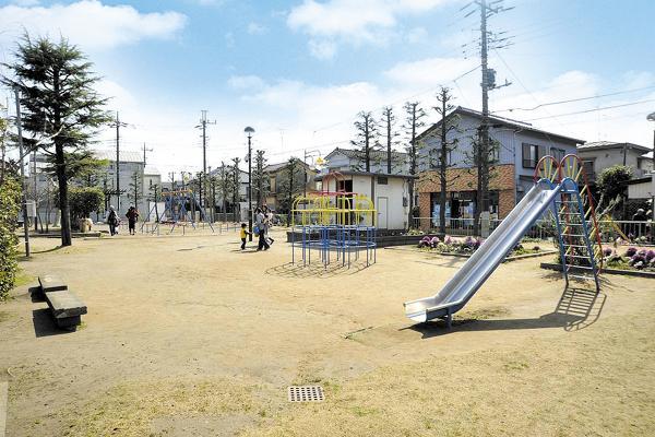 park. No. 5 Sanno to green space 831m
