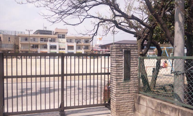 Primary school. Onidaka until elementary school 507m