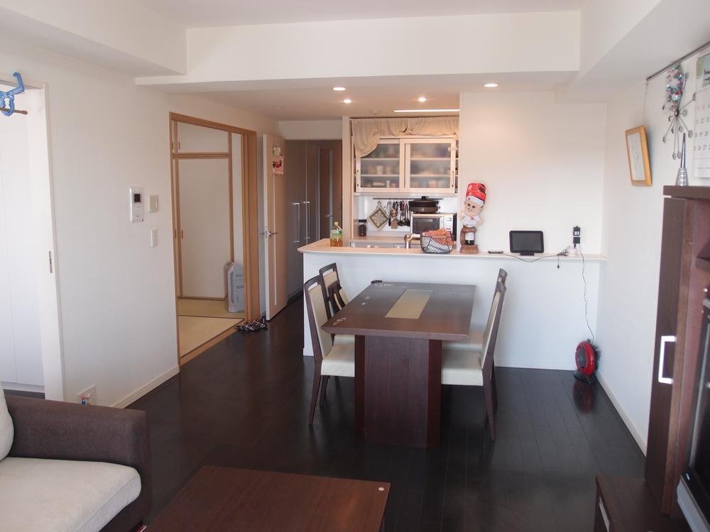 Living. Living dining 12.1 tatami Good per yang!