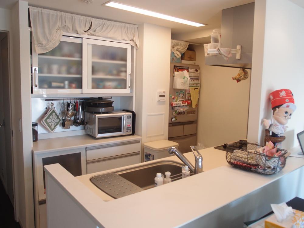 Kitchen. It is an open counter kitchen!