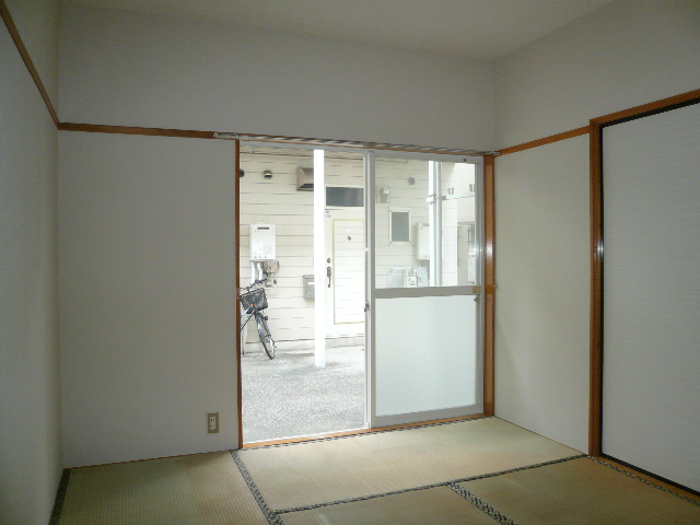 Other room space. Japanese style room