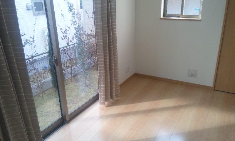 Same specifications photos (Other introspection)