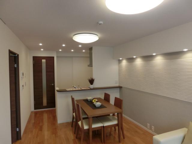 Living. Indoor (11 May 2013) Shooting