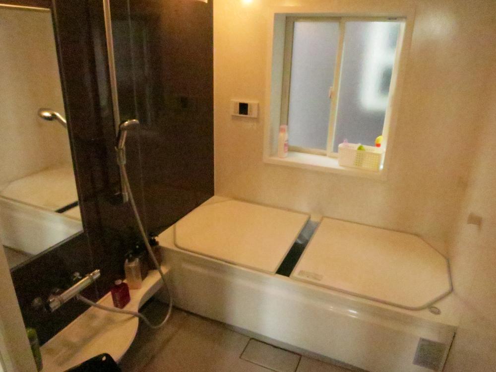Bathroom. Indoor (2013 years) Shooting