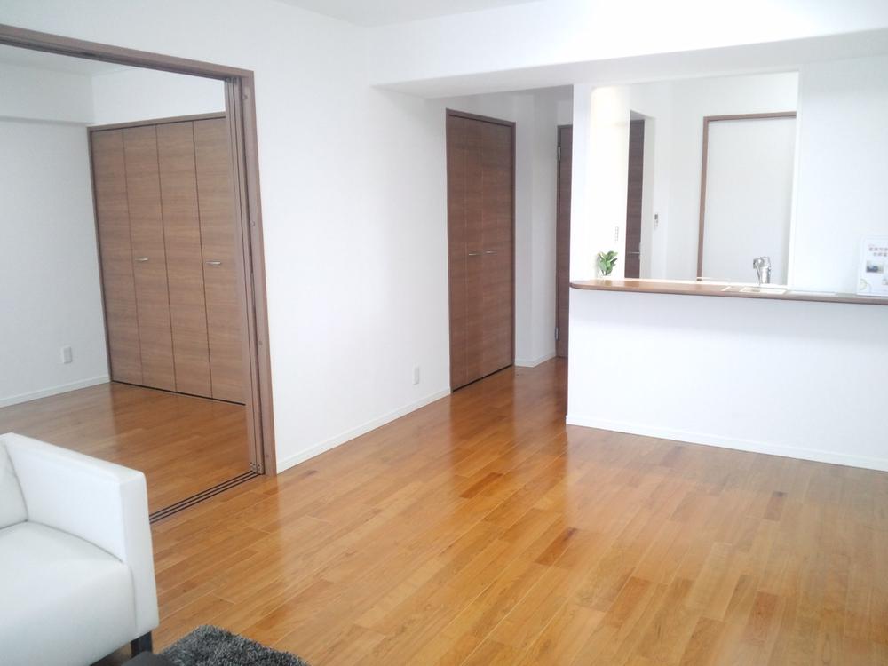 Living. Room (August 2013) Shooting