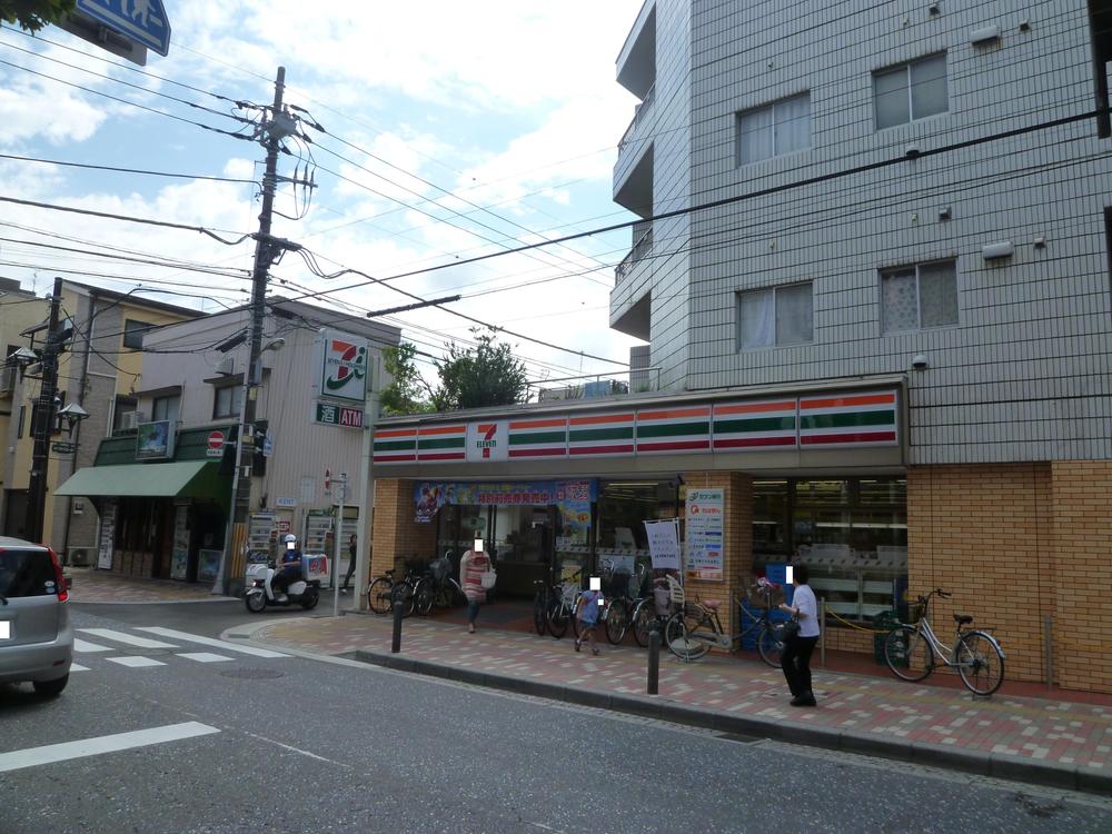 Convenience store. seven Eleven About than local 270m (4 minutes walk)