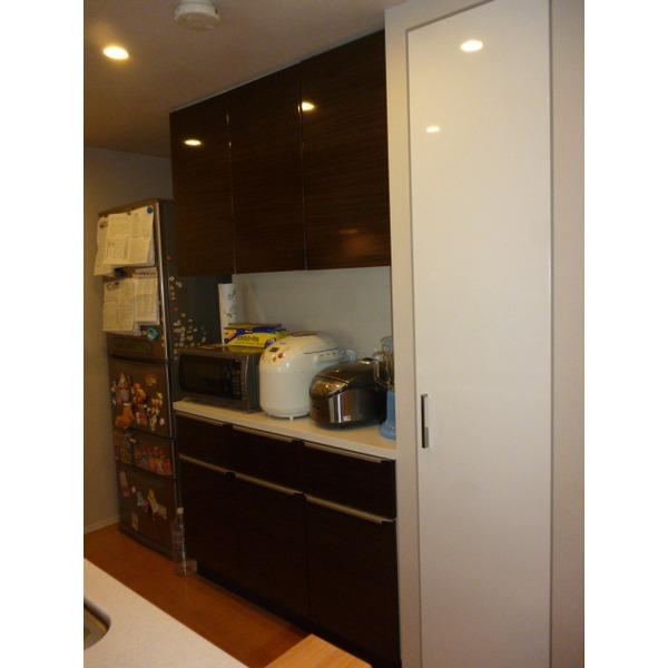 Kitchen. Cupboard ・ Receipt