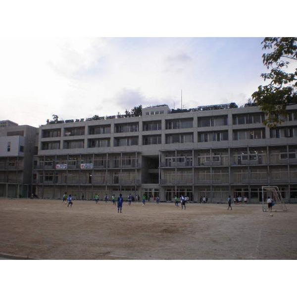 Junior high school. 311m seventh junior high school until Ichikawa Tatsudai seven junior high school