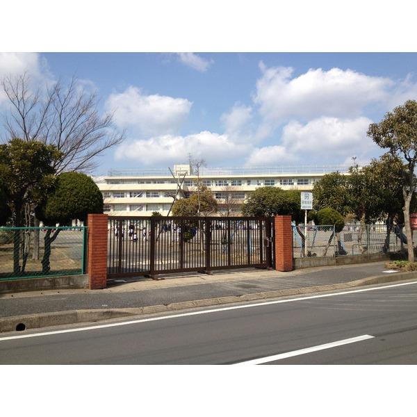 Primary school. Ichikawa City wealth Mihama 673m wealth Mihama elementary school to elementary school