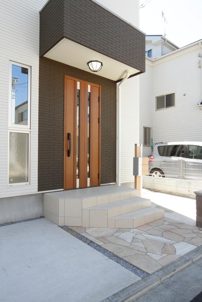 Building plan example (exterior photos). We offer a rich plan. I'd love to, Please consult! Ground improvement costs to the plan example building price ・ It includes residential land outside the connection costs. Building plan example building price 17.1 million yen building area 99.18m2