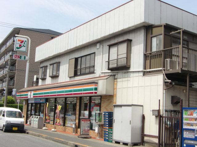 Convenience store. Seven-Eleven Ichikawa Honshio store up (convenience store) 715m