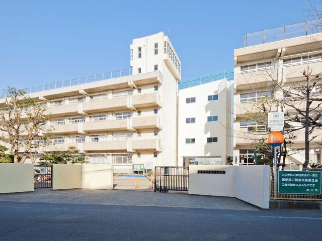 Primary school. 340m until Ichikawa City north elementary school Ichikawa City north Elementary School