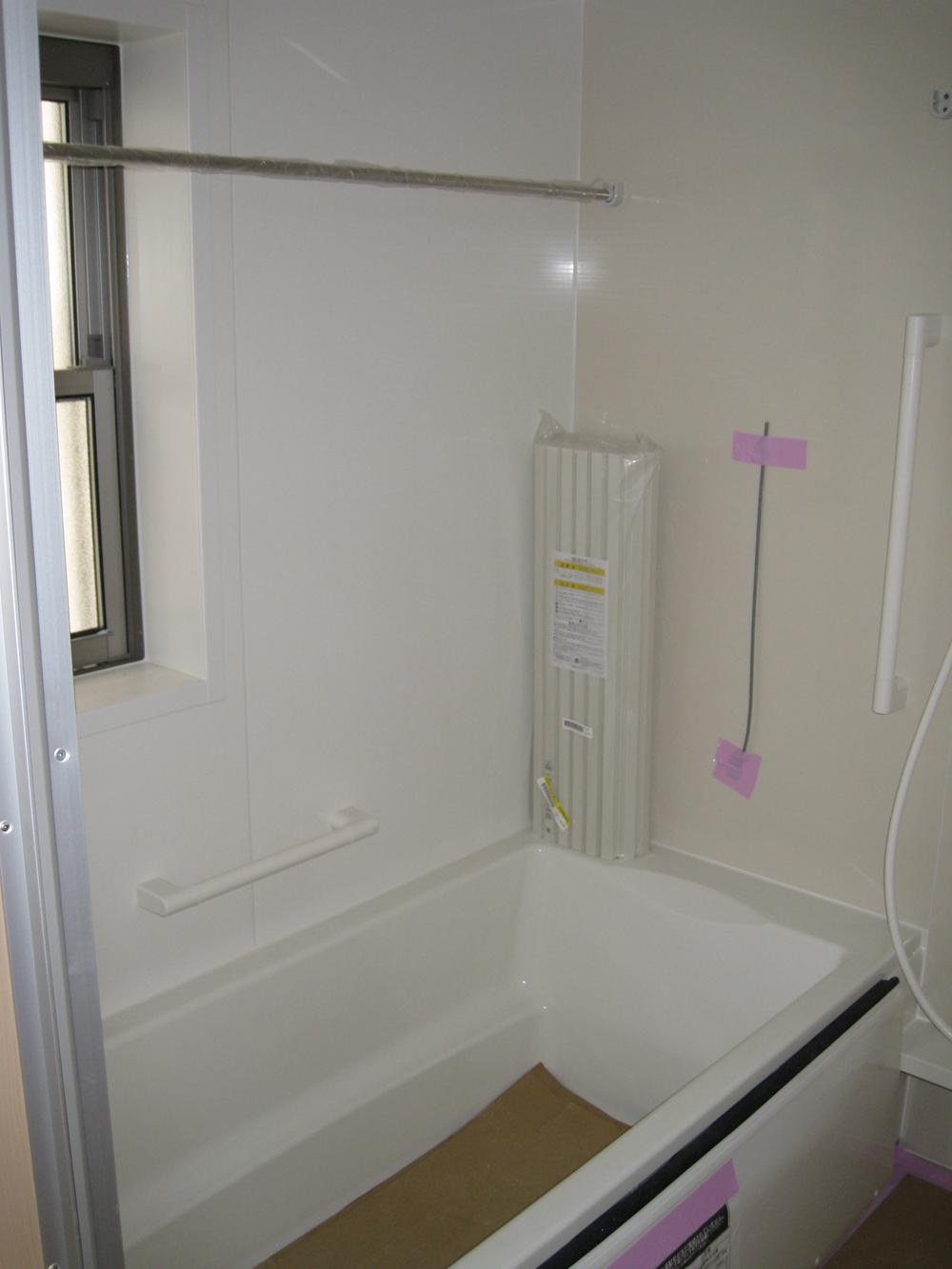 Bathroom. Indoor (12 May 2013) Shooting There is a unit bus window of 1 pyeong type Bright ventilation good is.