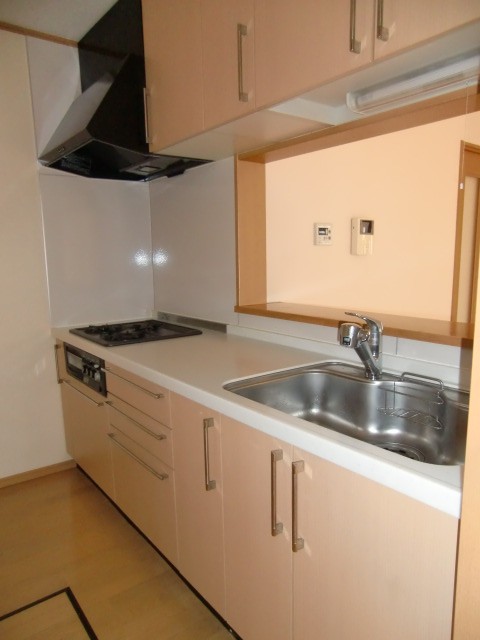 Kitchen. Storage capacity is also rich system Kitchen.