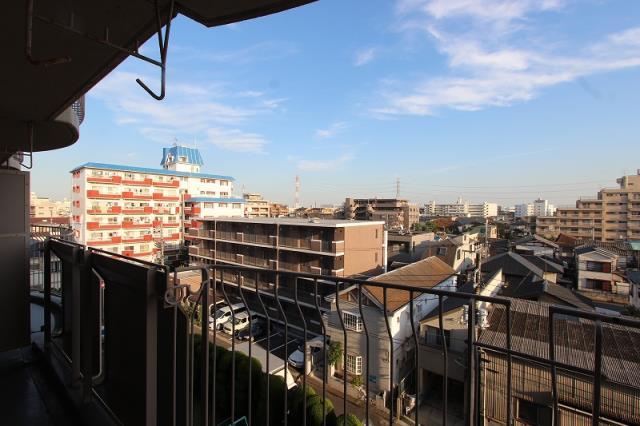 View photos from the dwelling unit