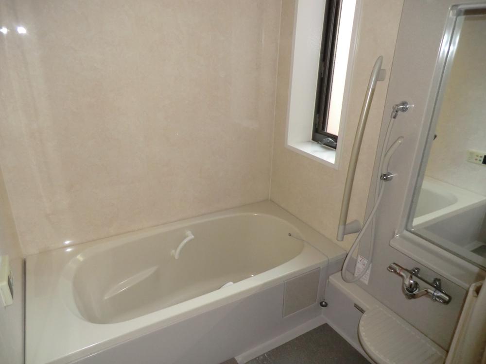 Bathroom. Window with Otobasu (September 2013) Shooting